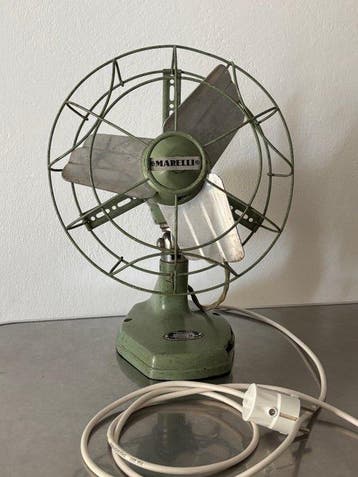 Ercole Marelli – Vintage Oscillating Metal Table Fan –