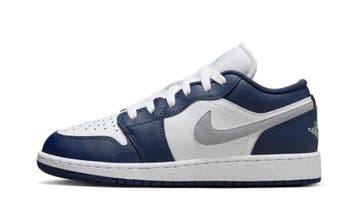 Jordan 1 Low Midnight Navy Wolf Grey (GS), Nieuw