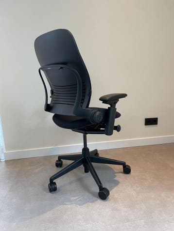 ZGAN Steelcase Leap V2 bureaustoel, full option, Verzenden, Zwart, Zo goed als nieuw, Bureaustoel