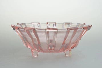 Hermanova Hut - Vaas - Glas