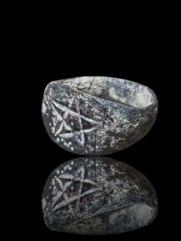 Middeleeuws Bronze Pentagram Seal Ring (Zonder minimumprijs)