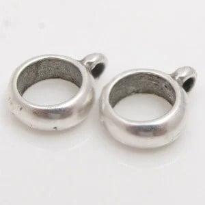 1 x DQ metaal hanger voor 8mm leer met oog 2,1 mm Antiek..., Ophalen of Verzenden, Nieuw, Bedel