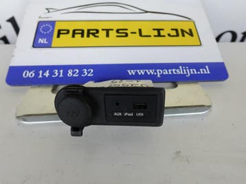 Gebruikte 12v en usb aansluiting voor Kia Venga (YN) 2009-20, Ophalen of Verzenden, Nieuw