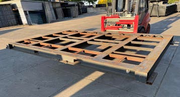 Mega frame egalistie of pallet 3x4m 200mm hoog lepelkokers