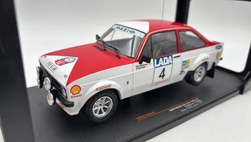 IXO 1:18 - Modelauto - Ford Escort MK II RS 1800 Rally 1000, Nieuw