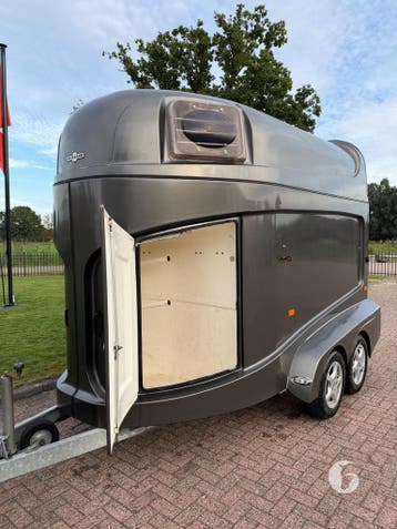 Degelijke Humbaur 2 paards! Aluminium bodem!, Ophalen, Zo goed als nieuw, Aluminium, 2-paards trailer