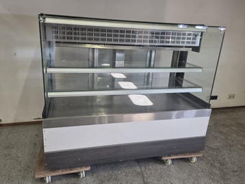 Gebaksvitrine Gekoeld – B159 x D81 x H131 cm - met, Gebruikt