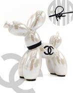 AMA • Pope (1985) - Coco Pearl - Chanel