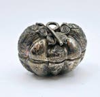 Oud-Khmer Zilver Pompoenschatkist - 38 mm
