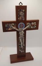 Modern Crucifix - Hout, Staal, Mineraal - 2000-2010