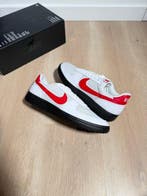 Nike - Sneakers - Maat: EU 42 - Nieuw met tags, Nieuw