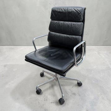 ICF - Charles & Ray Eames - Fauteuil - EA219 - Leder