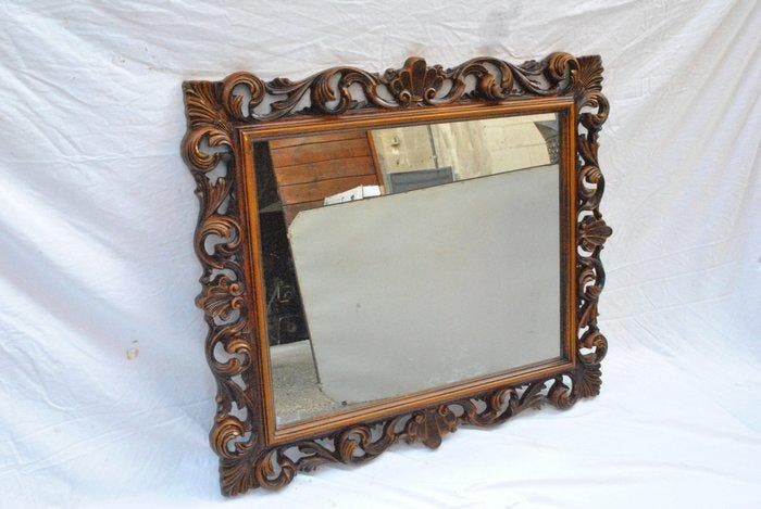 Spiegel - Hout - Gegraveerde spiegel 97x86, Antiek en Kunst, Curiosa en Brocante