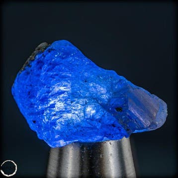 Natuurlijke, zeldzaam heldere tanzaniet – intens blauw ruw