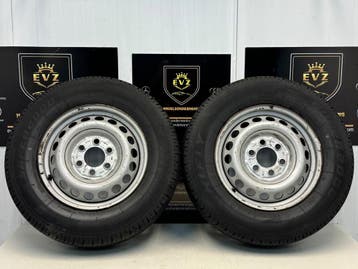 Org.2 stuks 235/65R16C VW Crafter 2011 stalen velgen 6x130, Gebruikt, 16 inch, Banden en Velgen, 235 mm