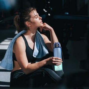 Lekro Waterfles met Tijdmarkeringen - Blauw 1 Liter. Let op, Ophalen of Verzenden, Zo goed als nieuw