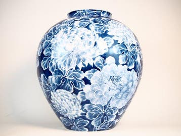 Arita-porseleinen vaas  Bunemon  - Bunemon Arakawa -