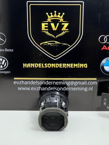 Mercedes Sprinter luchtrooster dashboard  links voor bj.2022, Auto-onderdelen, Gebruikt, Mercedes-Benz