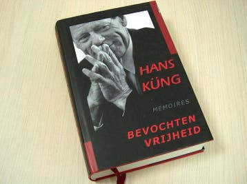 Küng, Hans - Bevochten vrijheid - Memoires, Verzenden, Nieuw