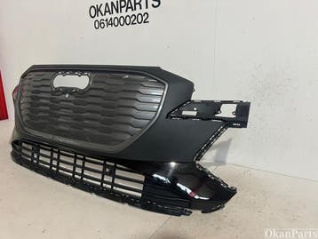 Audi Q4 E-Tron Voorbumper 89A807725, Ophalen, Gebruikt, Voor, Bumper