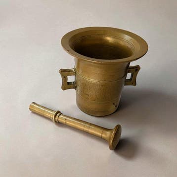 Vijzel en stamper - Messing - Apotheker | 19e eeuw