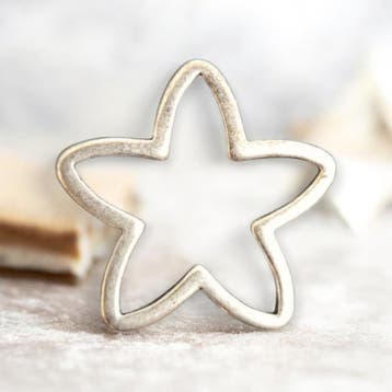4 x Metalen gesloten ring in de vorm van een ster, antiek..., Ophalen of Verzenden, Nieuw, Tussenstuk of Tussenkraal