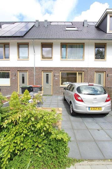 Te huur: Huis Clara Egginklaan in Uithoorn, Noord-Holland, Uithoorn