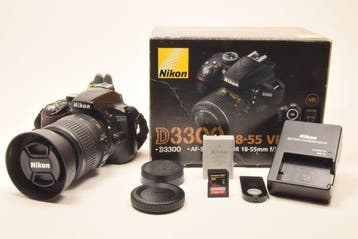Nikon D3300 + Nikon AF-S Nikkor 18-55 Digitale reflex camera, Nieuw