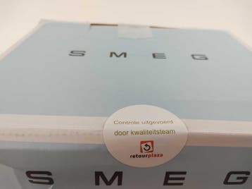 Smeg Waterkoker KLF03RGEU - Rosé, Verzenden, Nieuw