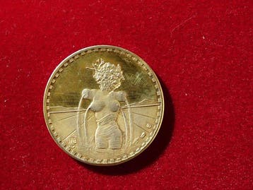 Salvador Dali (1904-1989) - sculptuur, The Venus - 3 cm -