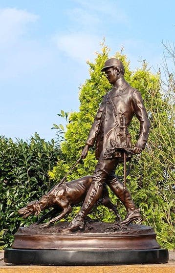 p.j mene - sculptuur, ..jachttafereel,, valet en bloedhond -, Antiek en Kunst