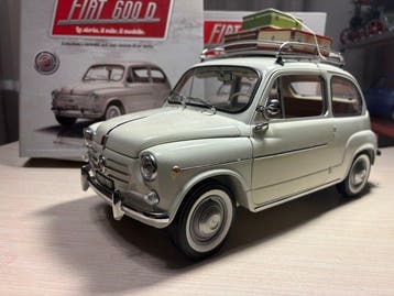 Hachette 1:8 - Modelauto - Fiat 600d - D, Nieuw