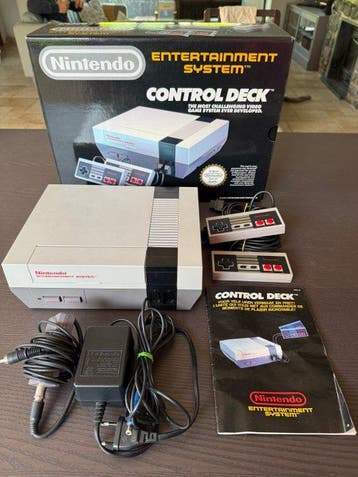 Nintendo - Nes - Videogameconsole + games - In originele, Nieuw