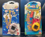 Bandai - Speelgoed Original Tamagotchi and Angel Tamagotchi, Nieuw