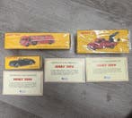 Dinky Toys 1:43 - Modelauto (3) - Simca 8 Sport; Camionnette, Hobby en Vrije tijd, Nieuw