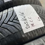 2 x Michelin CrossClimate 205-60-16 4 Seizoenbanden 6mm, Gebruikt, 16 inch, All Season, Band(en)