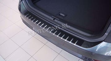 Carbon rvs bumperbescherming Volkswagen Golf 8 (5 deur) 2020, Ophalen of Verzenden, Nieuw