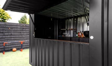 BEPERKTE VOORRAAD | Buitenbar | mobiele bar | barcontainer
