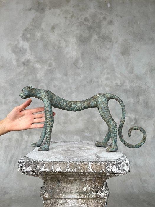 Beeld, NO RESERVE PRICE - Cheetah - Elegant Sculpture,, Antiek en Kunst, Kunst | Designobjecten