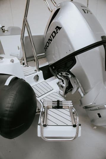 Zodiac Medline 6.8 RIB | 175PK | Nieuwe set! Vaarklaar, Watersport en Boten, Ophalen, Nieuw, Zodiac, Benzine