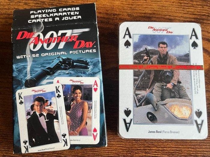 Speelkaarten - 007 Die Another Day Themed Playing Card Set -, Verzamelen, Film en Tv