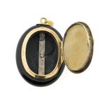 Vintage gouden medaillon hanger met onyx (Hanger of bedel), Ophalen of Verzenden, Gebruikt, Goud, Overige merken