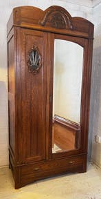 demontabele antieke eiken hangkast