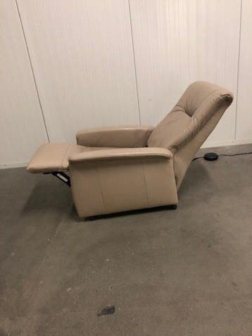 Sta op stoel Martin (Gebruikte sta-op stoelen, Stoelen), Huis en Inrichting, Ophalen of Verzenden, Gebruikt