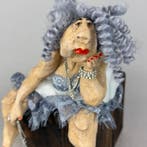 Anna Em - Life is boring - hand made