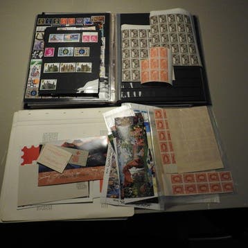 Wereld - Postzegel verzameling wereld postfris, Postzegels en Munten, Gestempeld