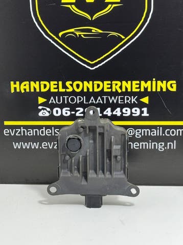 Toyota RAV4 Hybrid radar sensor bj.2020 art.8816242091, Gebruikt, Toyota