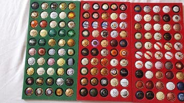 Collectie champagnecapsules - capsules van champagne