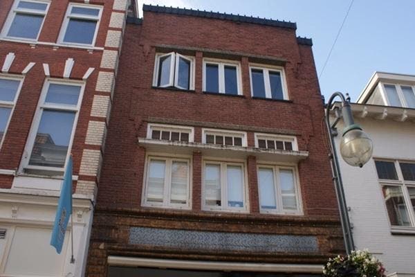Studio Hoogstraat in Gorinchem, Huizen en Kamers, Kamers te huur, 20 tot 35 m², Overige regio's