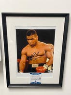 Boxe - Mike Tyson - gesigneerde foto, Nieuw